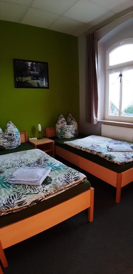 Gasthof Zum Alten Schulmeister Harra Extérieur photo