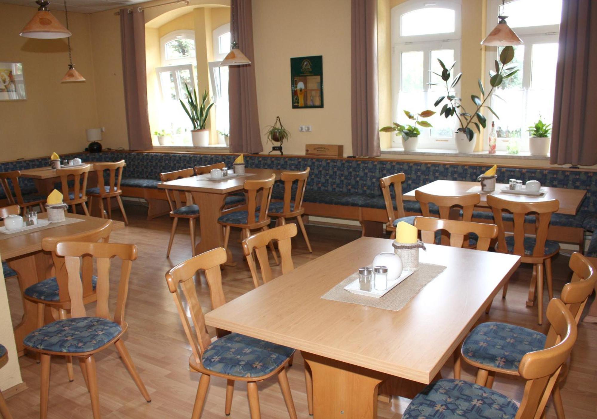 Gasthof Zum Alten Schulmeister Harra Extérieur photo